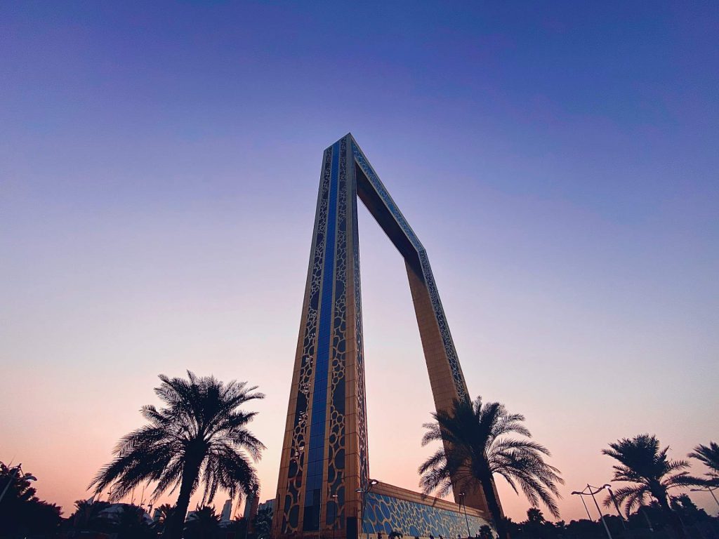 The Dubai frame offers a full view of the city. Photo by Shreyas Gupta on Unsplash
