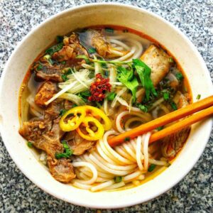 Photo: A bowl of Huế beef noodle soup (bún bò Huế)