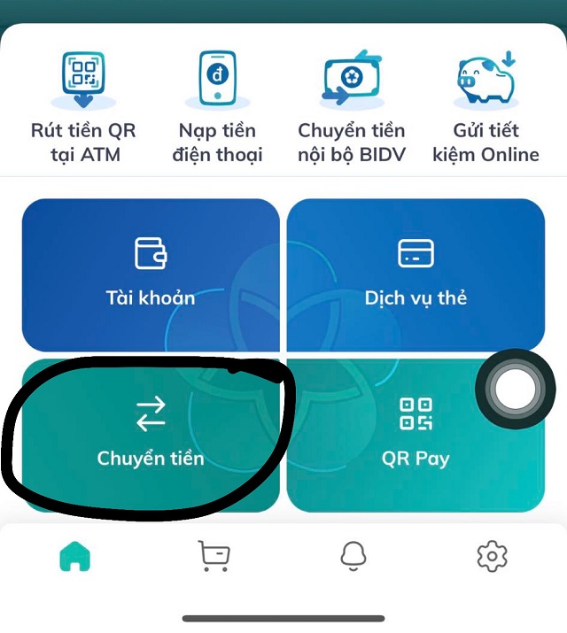 Chọn mục chuyển tiền được hiển thị trong giao diện màn hình chính