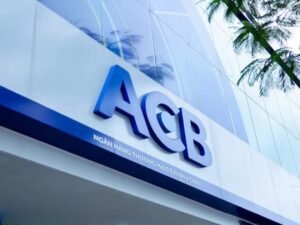 Chuyển tiền từ ACB sang Vietcombank mất bao lâu?